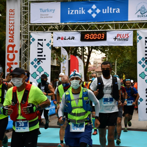 TÜRKİYE’NİN EN BÜYÜK MARATONU ‘İZNİK ULTRA’ BAŞLADI