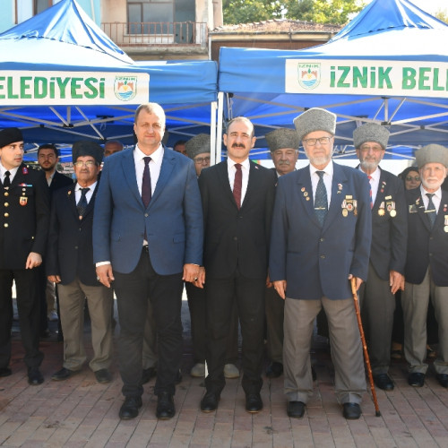 İZNİK’TE GAZİLER GÜNÜ COŞKUSU
