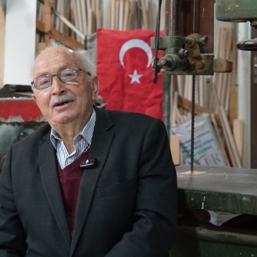 64 yıldır ahşaba hayat veriyor