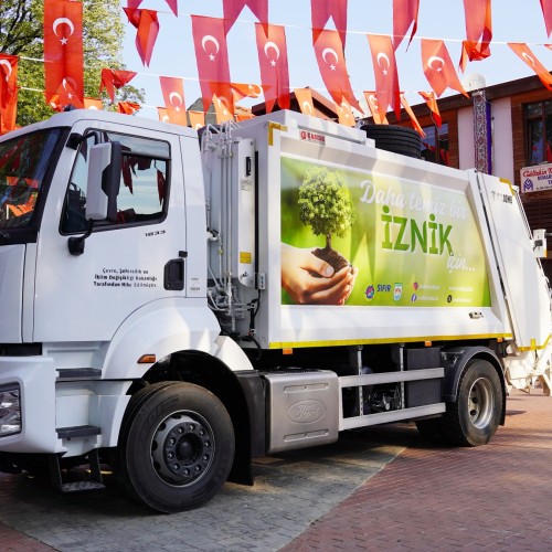 Bakanlık’tan İznik’e Araç Desteği