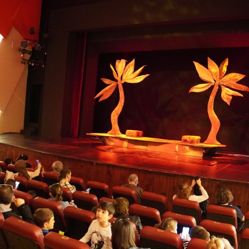 İznik’te Atık Piller Tiyatro Biletine Dönüşüyor