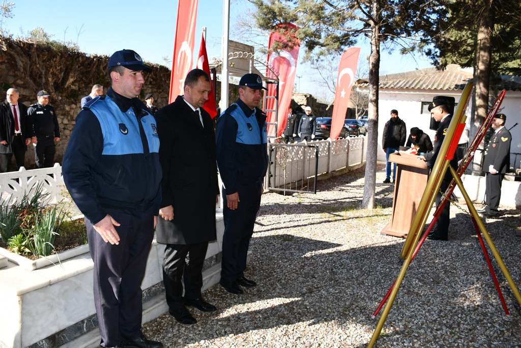 Çanakkale Şehitleri İznik Şehitliğinde Anıldı