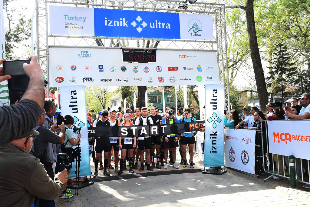 İZNİK ULTRA MARATONUNDA 11. BULUŞMA START ALDI